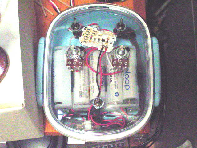 rechargeable battery and tiny control box part of E2illumination